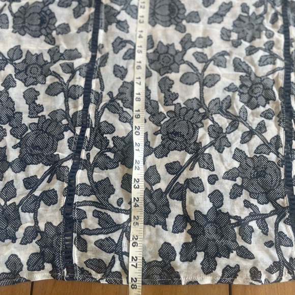 Loft Wrap Scarf - Picture 4 of 7